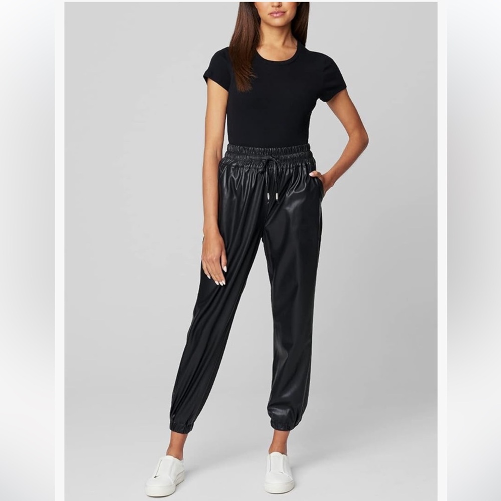89th and Madison coated jogger pants size large perfect condition.Slit pockets